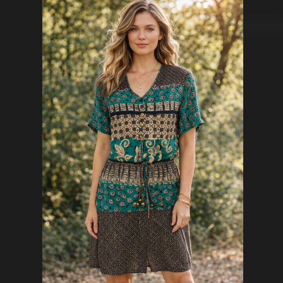 Carole Little Dresses & Skirts - VTG Carole Little 10 Petite View Point Panel Print Tie Front Short Sleeve Dress